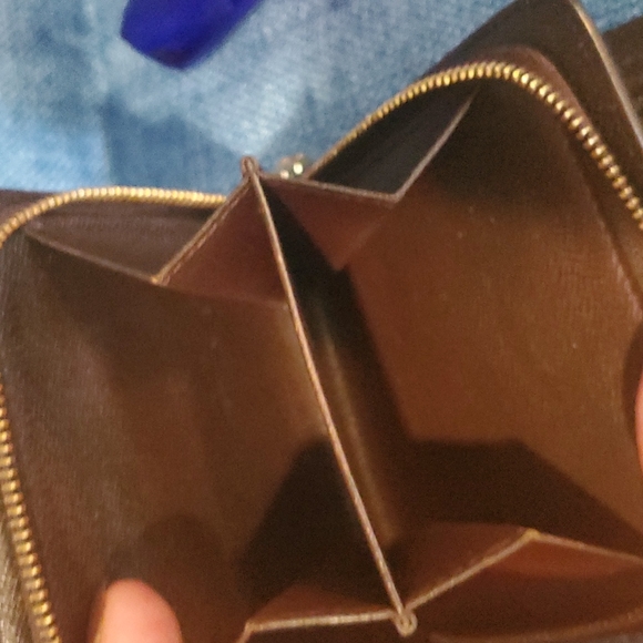 Louis Vuitton Damier Ebone Comact Wallet - Picture 12 of 14